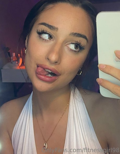 Fitnessgirl98 photo 10