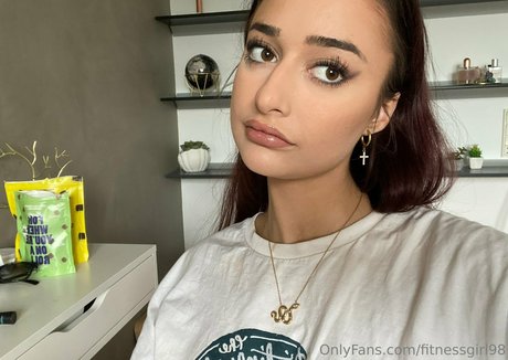 Fitnessgirl98 photo 13