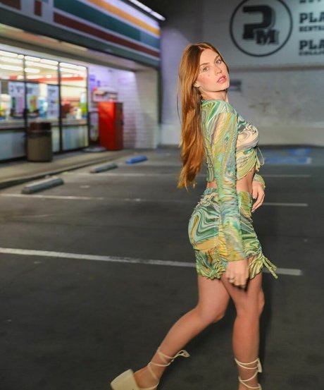 Flavia Charallo photo 19