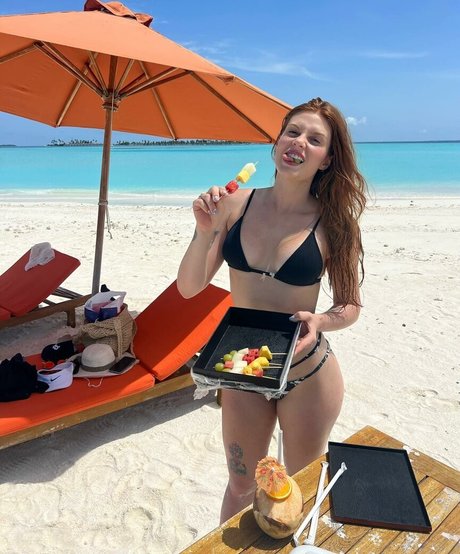Flavia Charallo photo 25