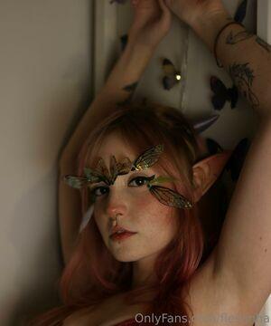 Flavia Sayuri photo 37