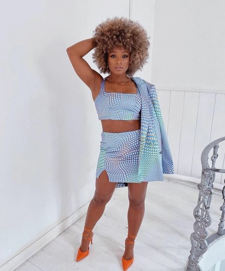 Fleur East photo 41