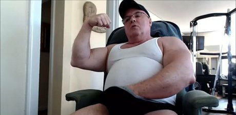 Flexbigmuscle photo 63