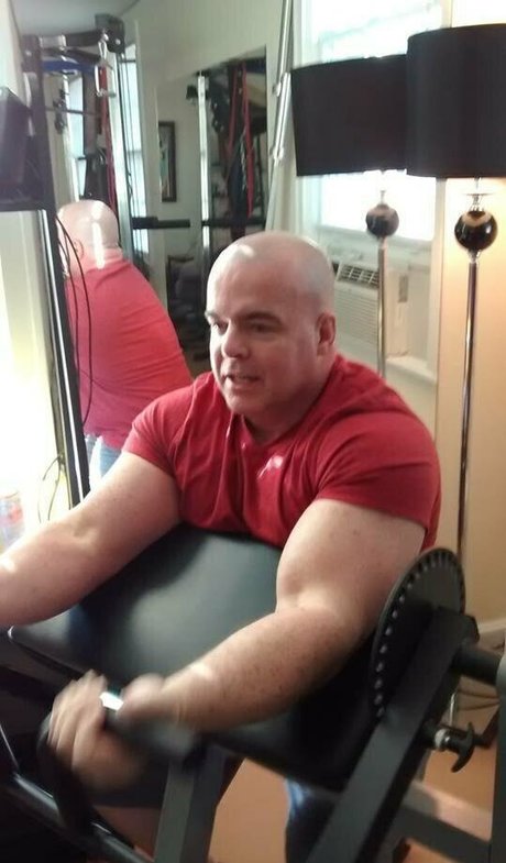 Flexbigmuscle photo 91
