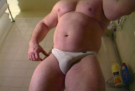 Flexbigmuscle photo 109