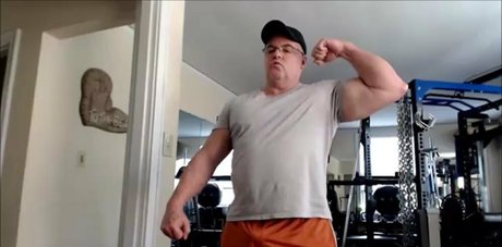Flexbigmuscle photo 160