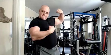 Flexbigmuscle photo 170