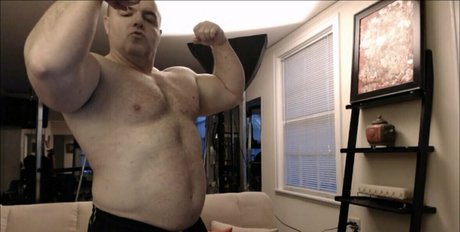 Flexbigmuscle photo 187