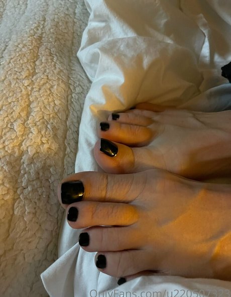 Flirtypaws photo 87