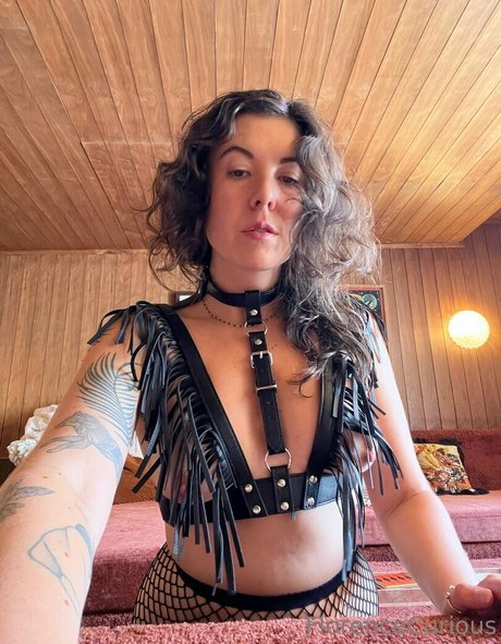 Florencecurious photo 16