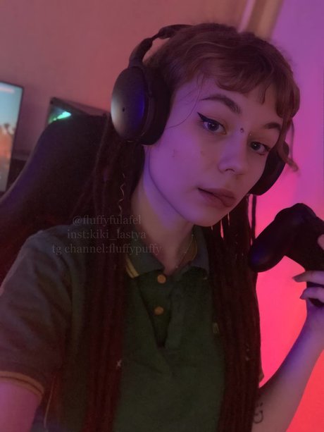 Fluffyfulafel photo 258