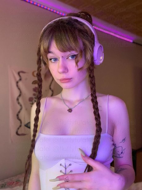 Fluffyfulafel photo 267