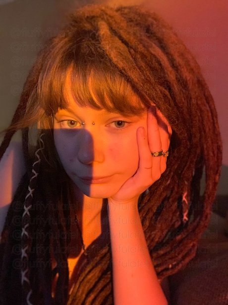 Fluffyfulafel photo 303