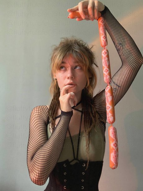 Fluffyfulafel photo 379