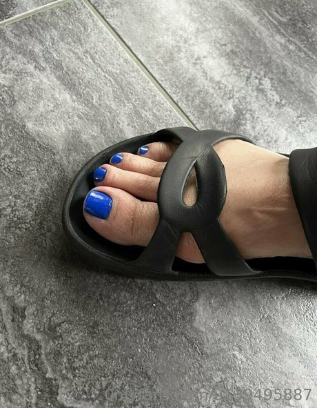 Foot-mistress-miss-b photo 84