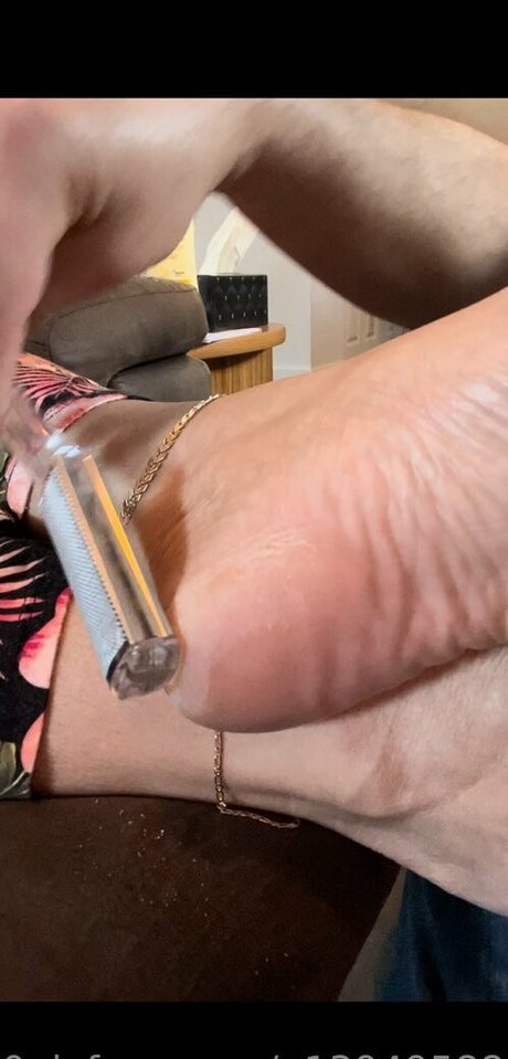 Foot-mistress-miss-b photo 88