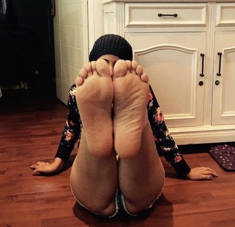 Footsiebab photo 70