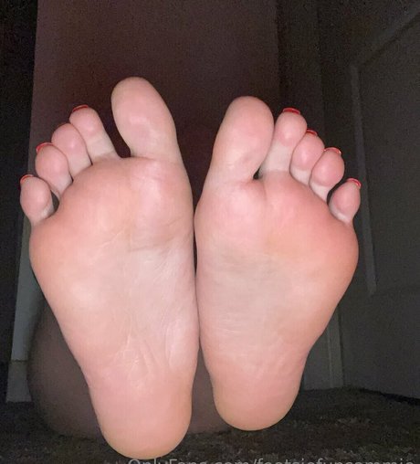 Footsiefunsammie photo 22
