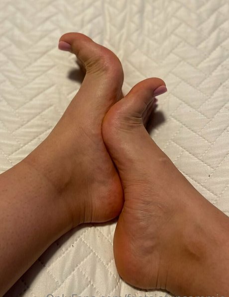 Footsiefunsammie photo 30