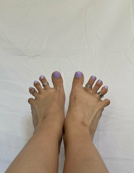Footsiefunsammie photo 36