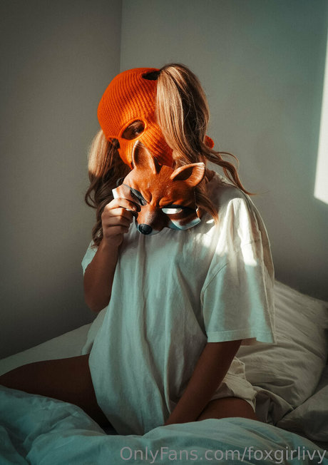 Foxgirlivy photo 1