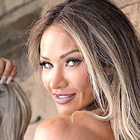 Francielle Mattos photo 10