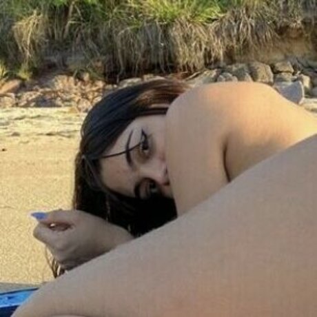 Francielly Vanessa photo 1