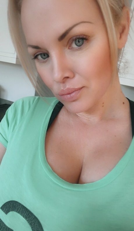 Frankiebabexxx photo 68