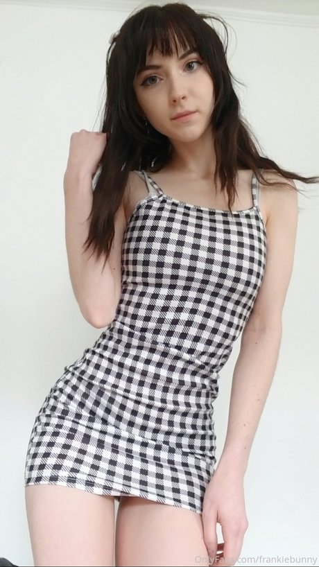 Frankie Bunnie photo 181