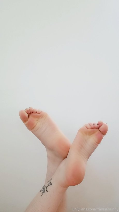 Frankie Bunnie photo 222