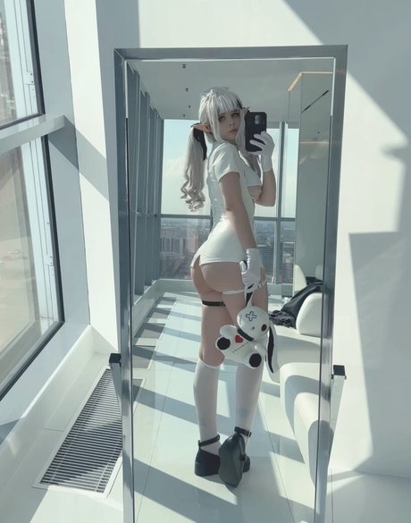 Fraulein Milk photo 38