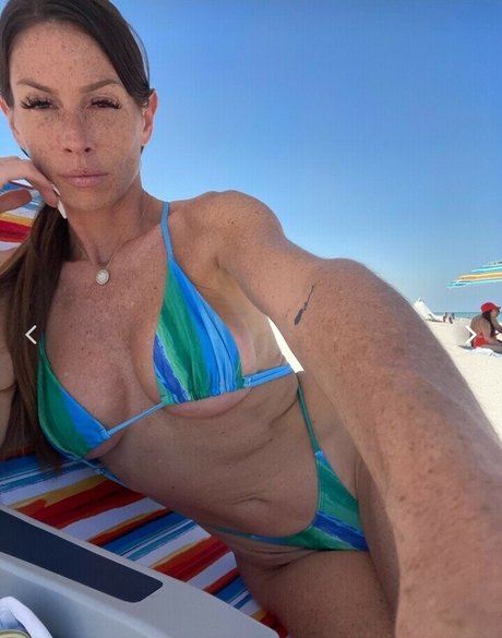 Freckledmommi photo 12
