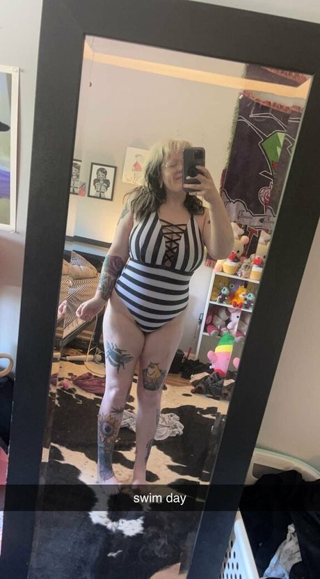 Free_nsfw_peaches_ photo 10
