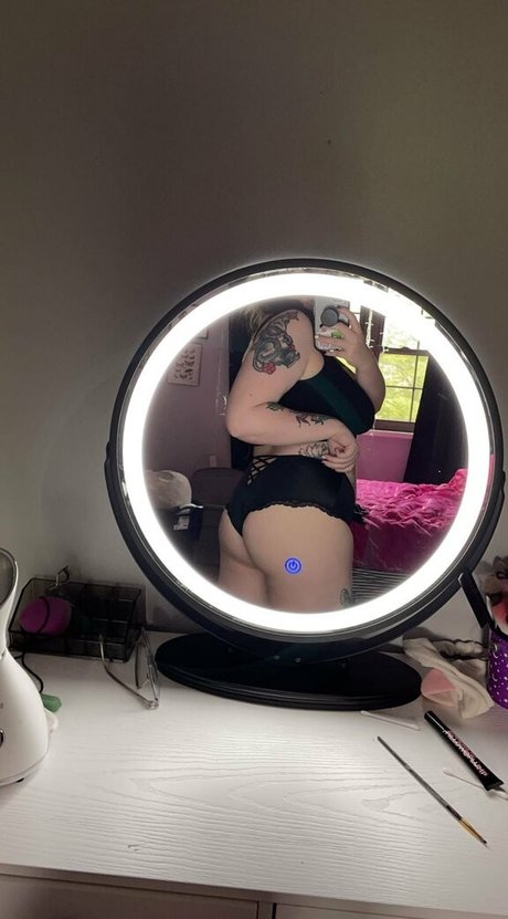Free_nsfw_peaches_ photo 60