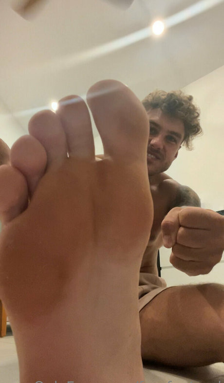 Freefootgod photo 50