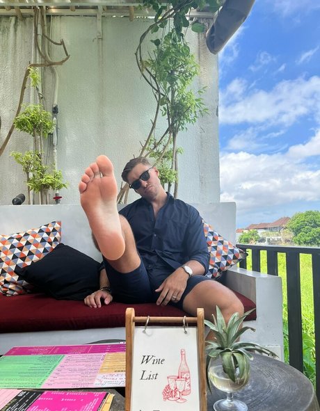 Freefootgod photo 59