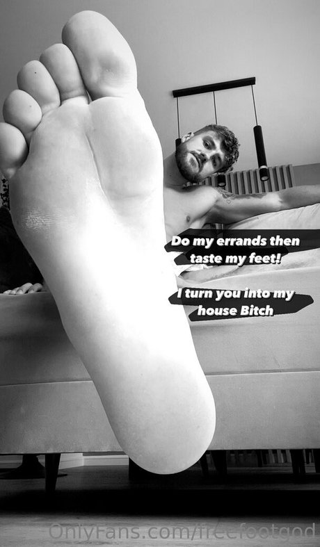 Freefootgod photo 63