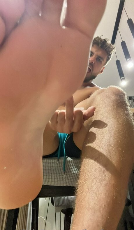 Freefootgod photo 79