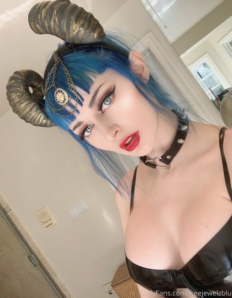Freejewelzblu photo 102