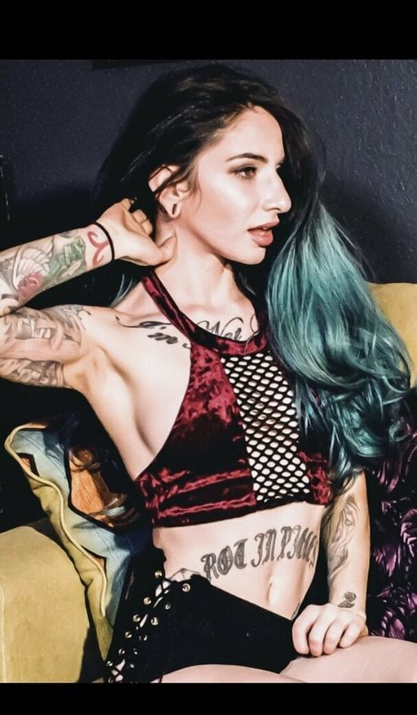 Freesheenarose photo 20