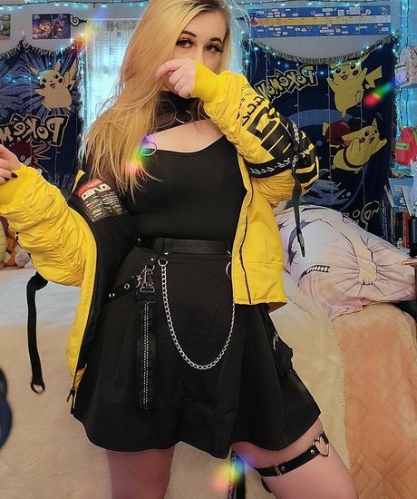 Freya Amari photo 36