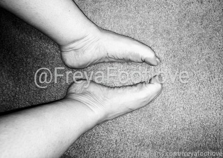 Freyafootlove photo 25