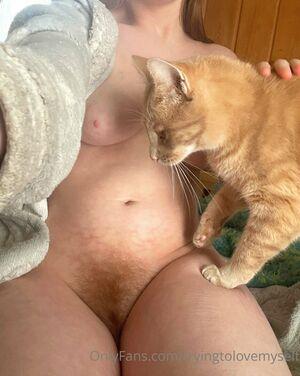 friskyfeline69 photo 4
