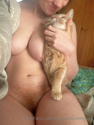 friskyfeline69 photo 6