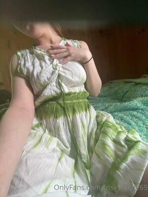 friskyfeline69 photo 52