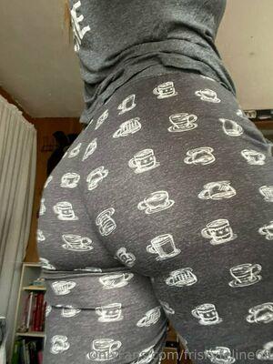 friskyfeline69 photo 328