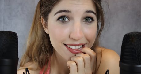 FrivolousFox ASMR photo 76