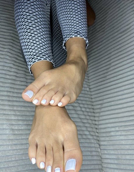 Froggeefeetfree photo 131