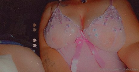Fruityboobies photo 34