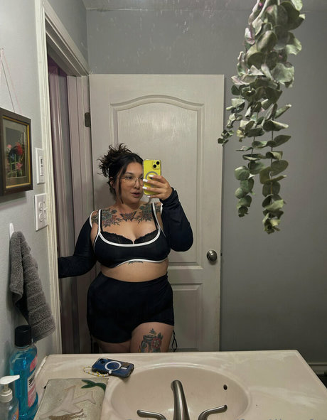 Fun4lizzsfw photo 25